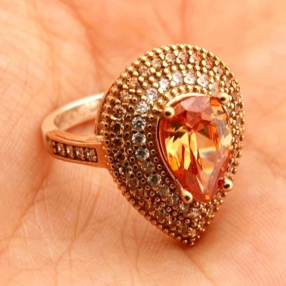 Pear Shape Honey Topaz Embellished Oval two-tone 14k RG - Picture 1 of 16